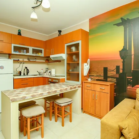 Apartman 982 - Balatonőszödi Hullám üdülőparkban Emeleti Vízparti Kiadó